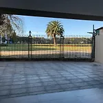 Frente al Polo Apartments. Cañitas